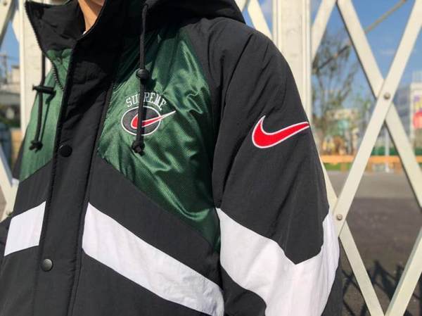 Supreme × NIKE / シュプリーム × ナイキより19SSのHooded Sport