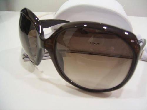 ディオール 浜崎あゆみ着用モデルサングラス入荷！ GLOSSY[2009.06.30