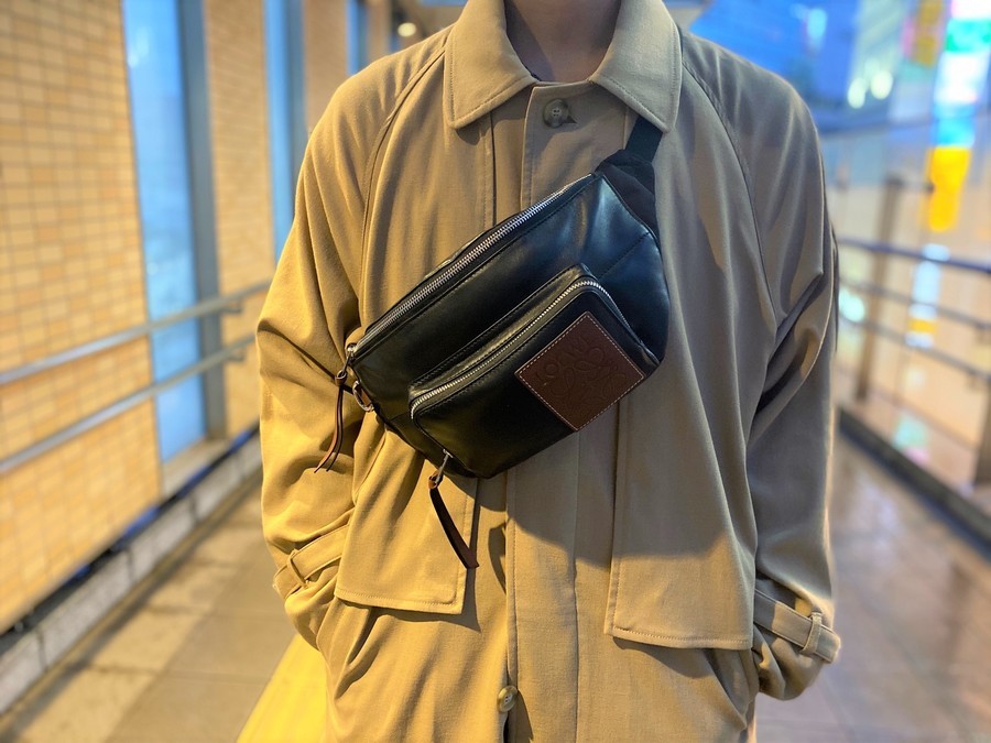Ytms】 LOEWE ロエベ ボディバッグBUMBAG PUFFY Ytms】 LOEWE ロエベ