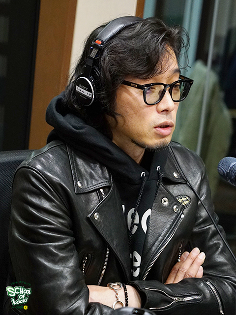 斉藤和義先生が生放送教室に登場!!今夜の授業は「せっちゃん掲示板逆電