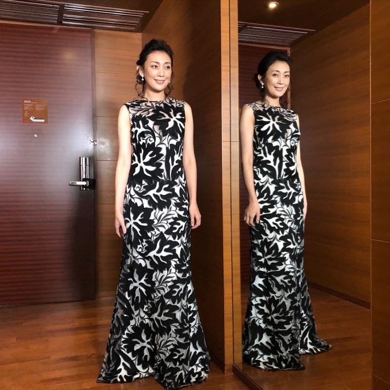 PRESS｜TOPICS/PRESS｜TADASHI SHOJI（タダシ ショージ） 公式サイト