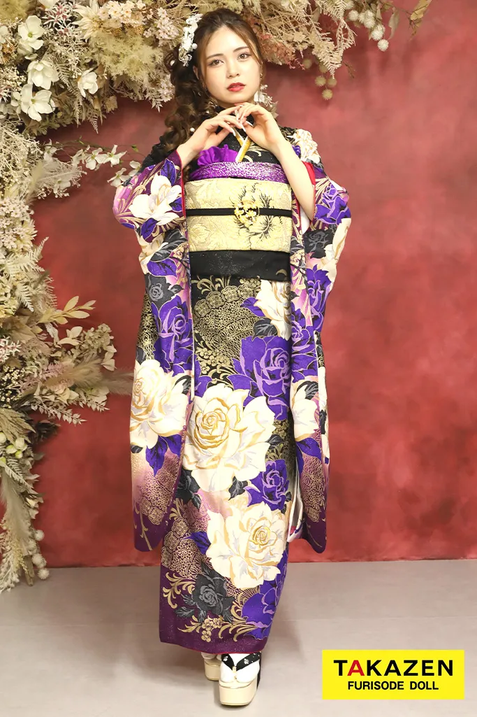 モード 紫/黒/白 薔薇大柄 MURUAブランド 派手 豪華 かっこいい系振袖