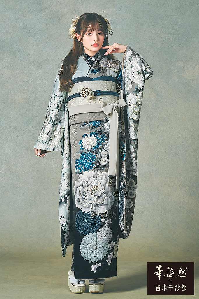 華徒然×吉木千沙都 グレー/ブルー/ダスティーカラー 菊柄/牡丹柄/大柄