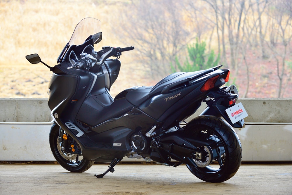 YAMAHA TMAX530 DX/SX ABS ： - バイク車両インプレ・解説 - タンデム