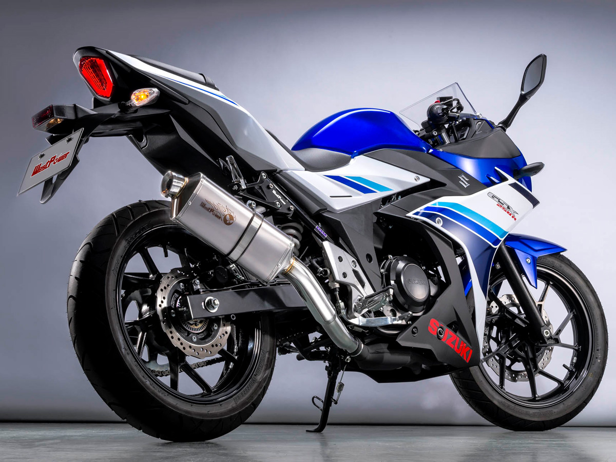 WestPowerより、レーシーな三角形状が特徴のGSX250R用スリップオン