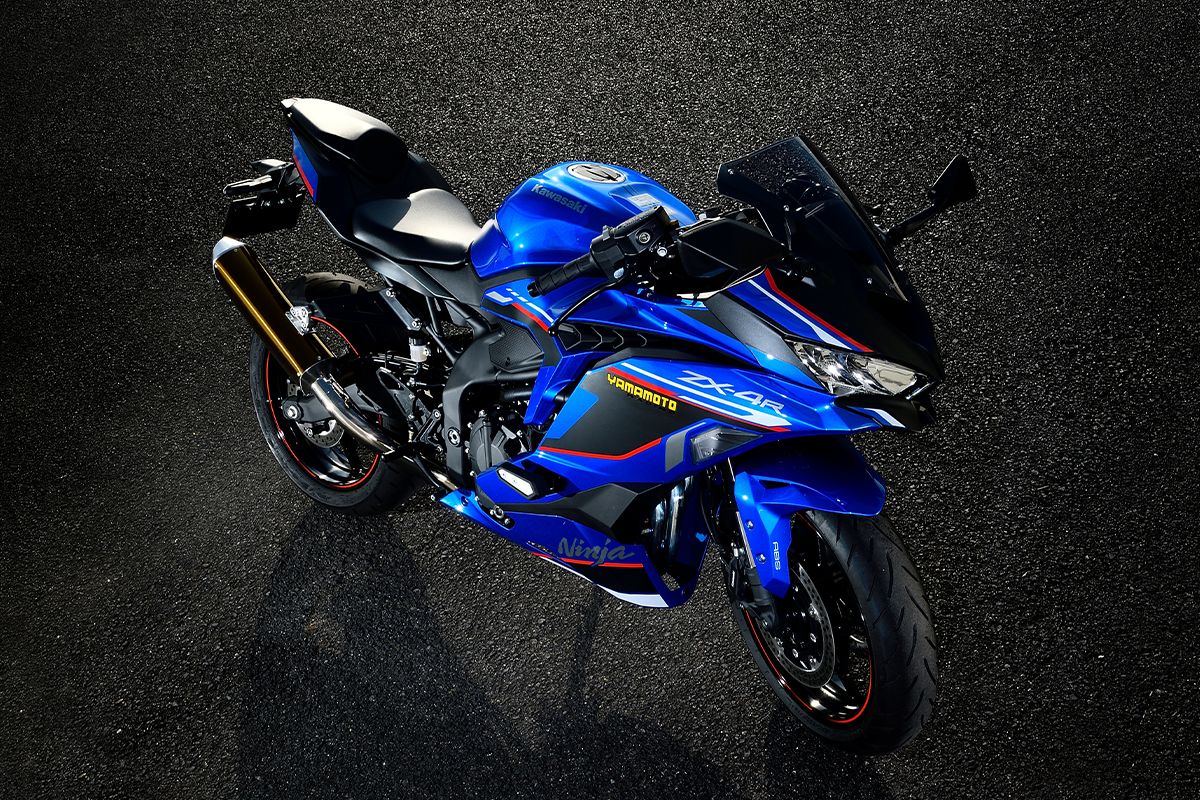 ヤマモトレーシングからニンジャZX-4R用マフラーがリリース - バイク