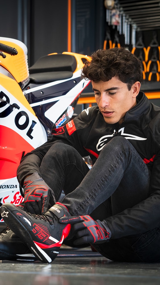 アルパインスターズ×マルケス コラボレーションシリーズ “MM93”が続々