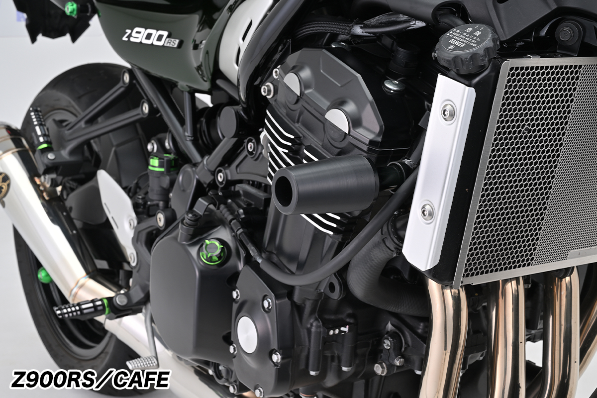 精悍なブラック仕様のZ900RS & XSR900用エンジンスライダーが登場