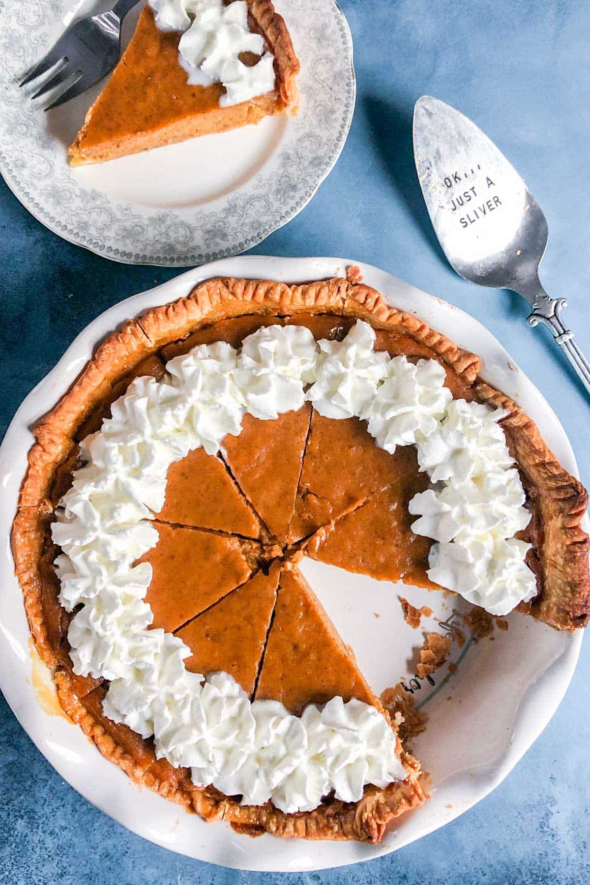 Christmas Pumpkin Pie Recipe | Tastes of Lizzy T
