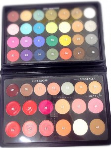 東京ベルエポック美容専門学校☆教材 | 東京ベルエポック美容専門学校