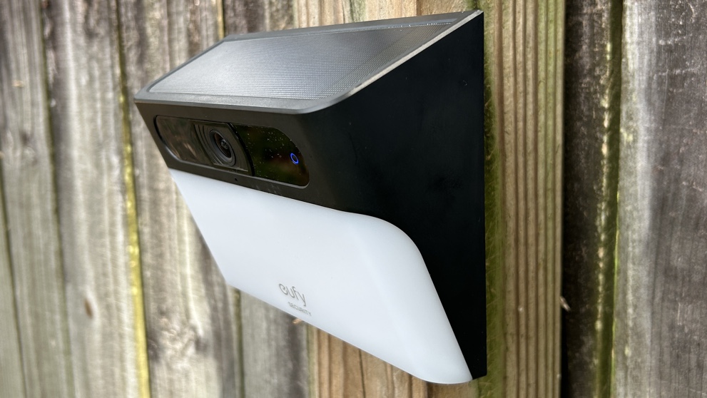 Eufy Solar Wall Light Cam S120 review - The Ambient