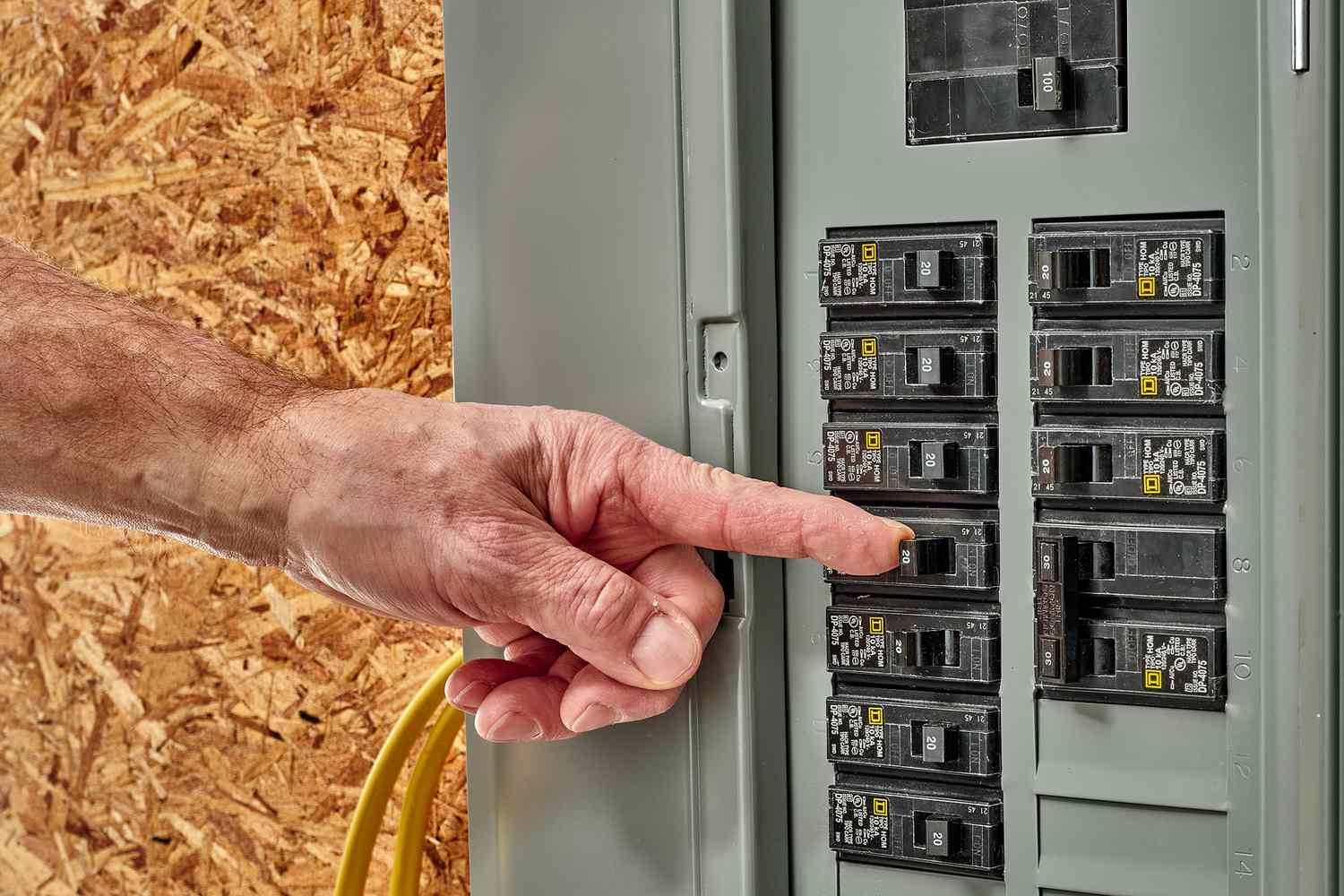 What Is a Short Circuit, and What Causes Short Circuits?