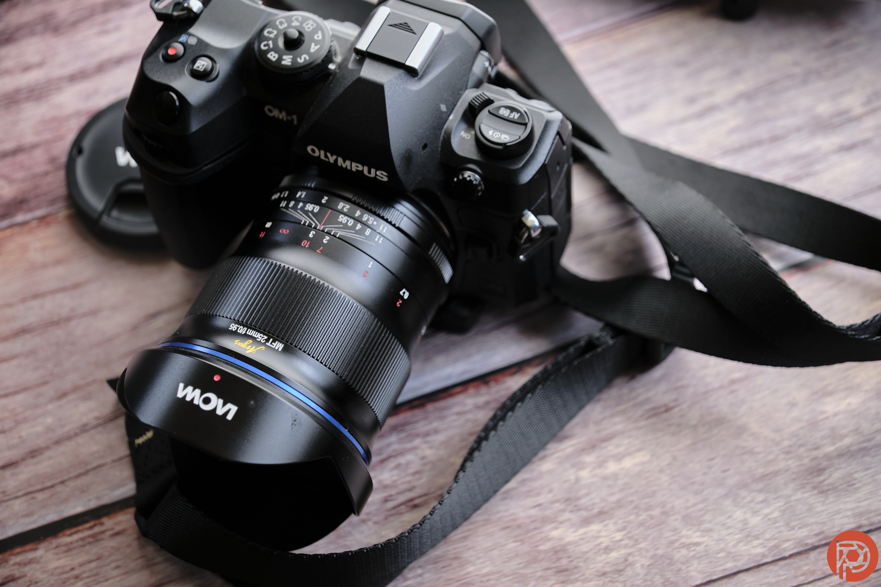 Laowa 25mm F0.95 Review