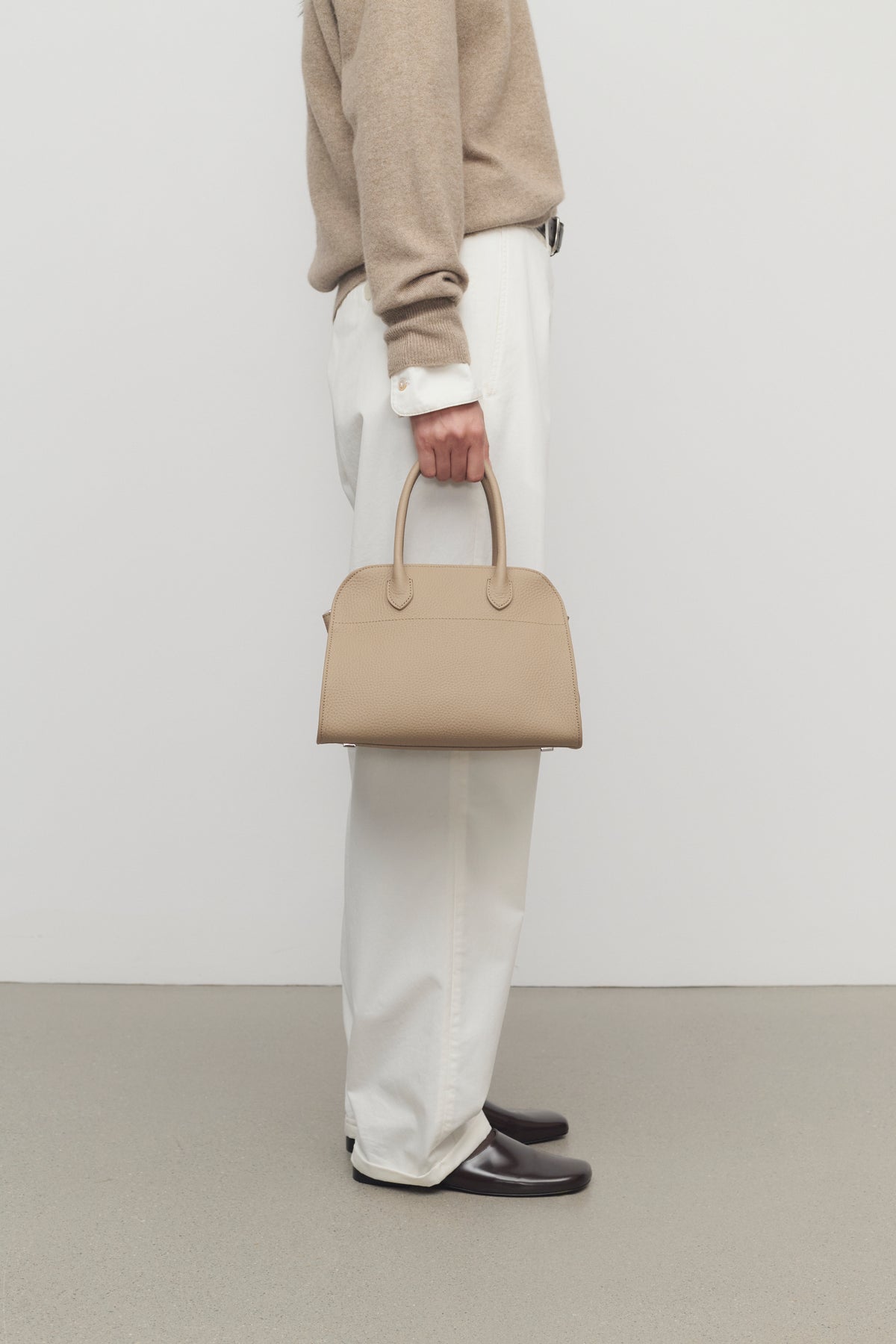 Soft Margaux 10 Bag Beige – The Row