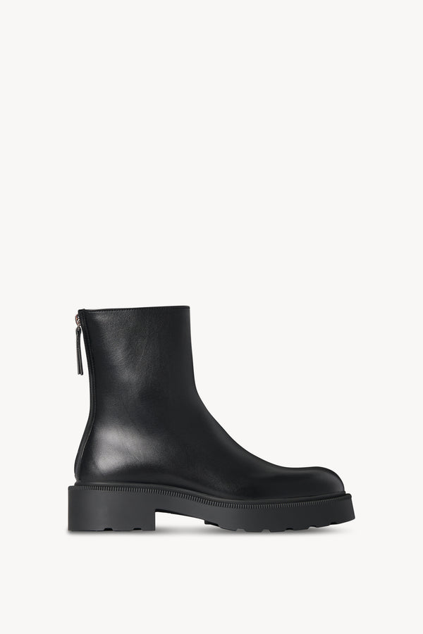 Zipped Boot I Black – The Row