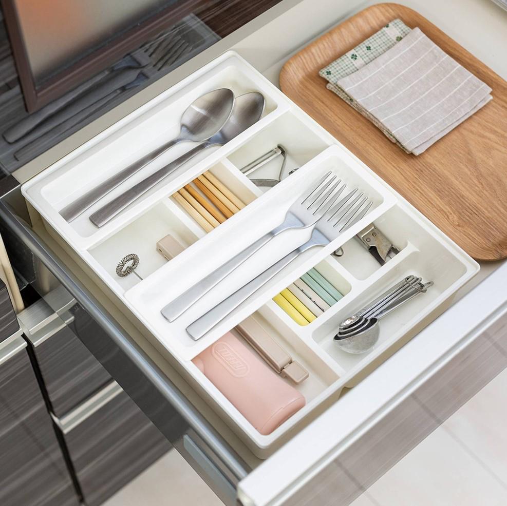 スライド式カトラリーケース | THREEPPY