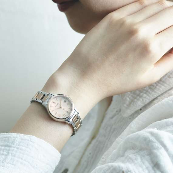 xC】節目のご褒美に、才色兼備なシチズンクロスシーを | NEWS | チック