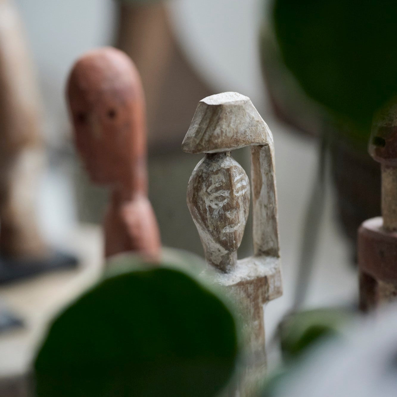 アフリカンヴィンテージ | 魔除け木彫り像 003 | アダン族 – tiflo