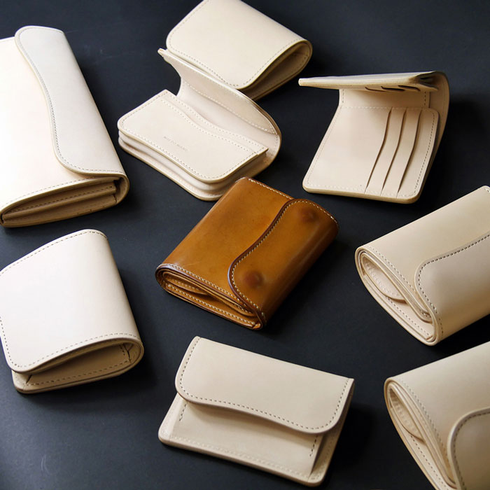 WILD SWANS（ワイルドスワンズ）GENERAL（ジェネラル）カードケース