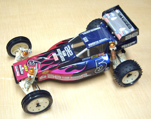 アソシエイテッド RC10 GX