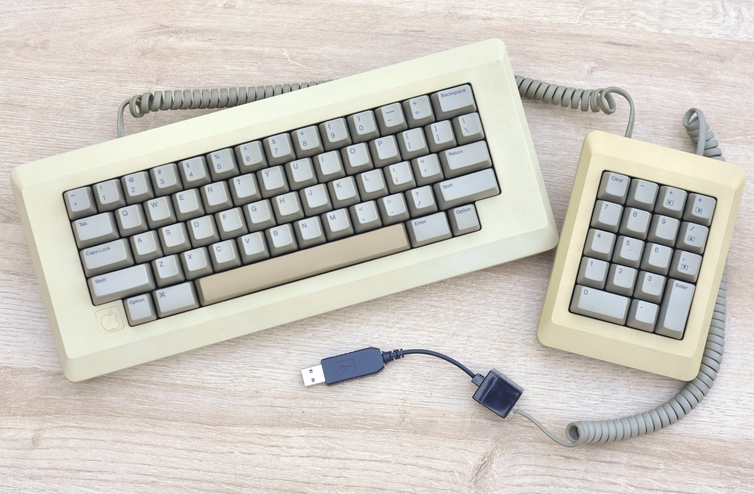 tinkerBOY M0110 Keyboard To USB Converter for the Apple Macintosh