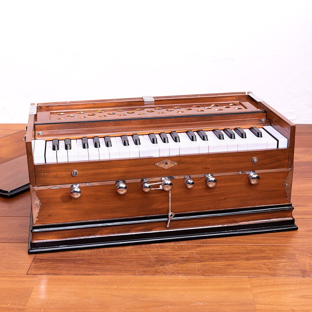 送料無料 ハルモニウム Harmonium ピアノ インド 楽器 (Kartar Music