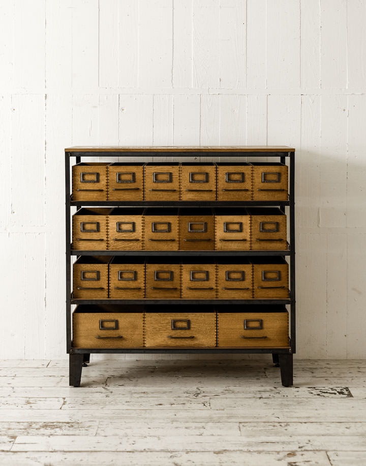 SUTTO DESK | TRUCK FURNITURE