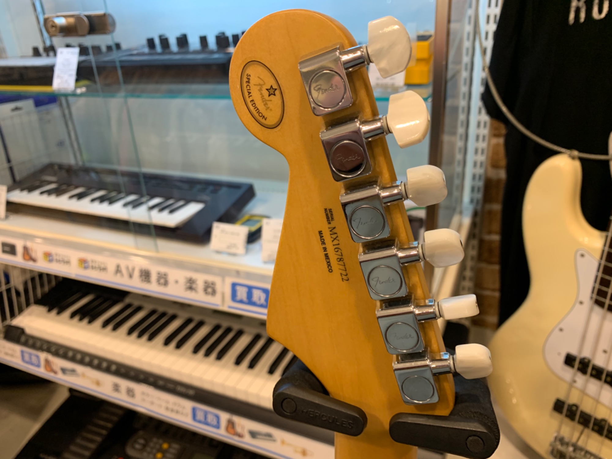 Fender MEXICO(フェンダーメキシコ） ストラトキャスター SPECIAL