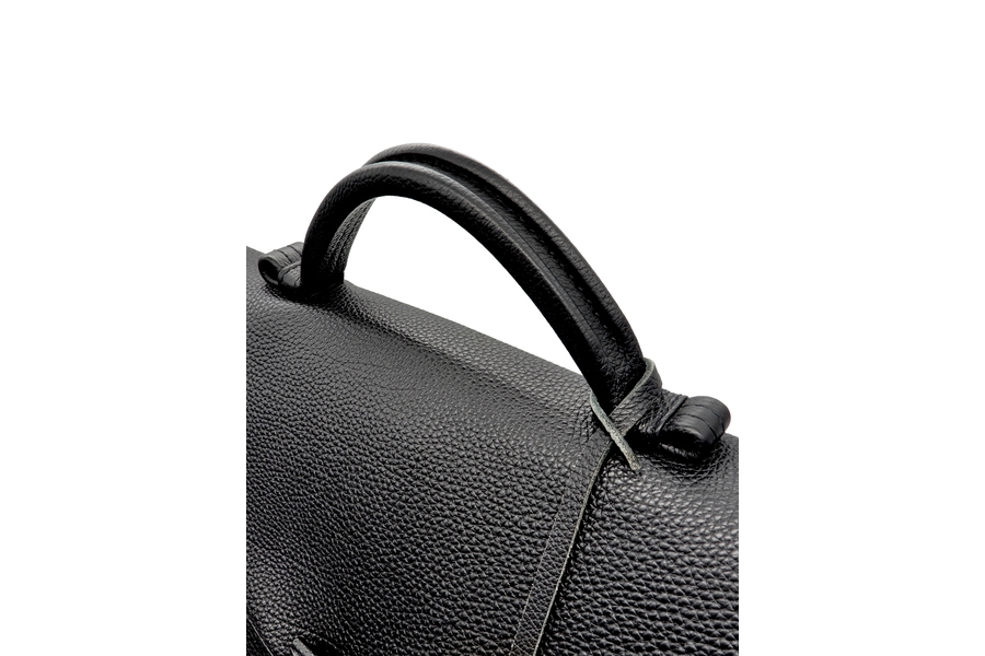 スマホで購入】超一級の品質。大峡製鞄(ｵｵﾊﾞｾｲﾎｳ)のブリーフケースをご