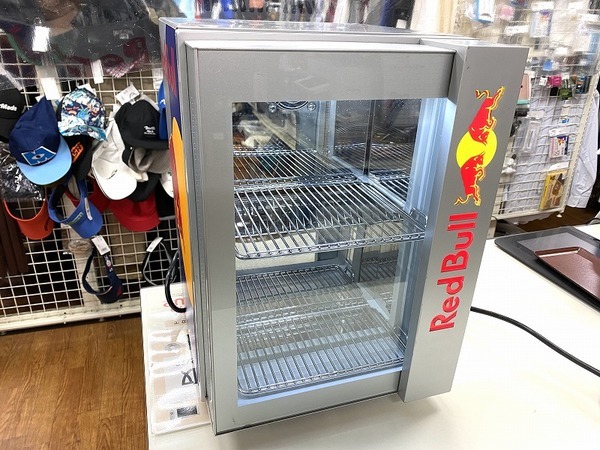 Red Bull(レットブル）専用冷蔵庫 RB-BC 2020 ECO LED 2019年製入荷