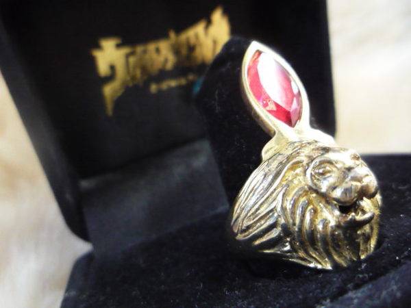 新入荷情報!!】ウルトラマンレオのレオリングが新入荷です！！｜2015年