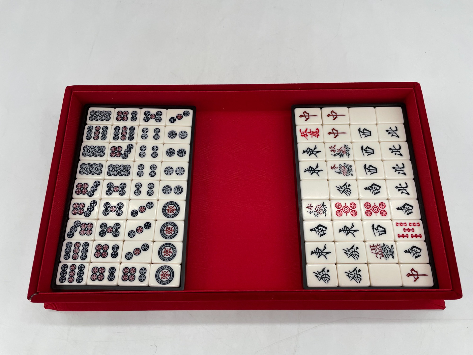 任天堂の役満 鳳凰（麻雀牌）が入荷致しました！｜2025年04月14日