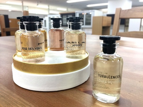 LOUIS VUITTON(ルイ・ヴィトン) レ・パルファンの香水セットございます