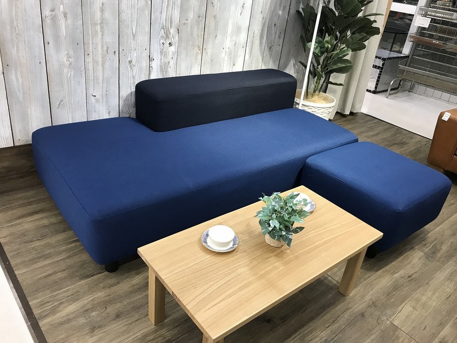 無印良品】オットマン付きのソファベンチが入荷しました！人気のブルー