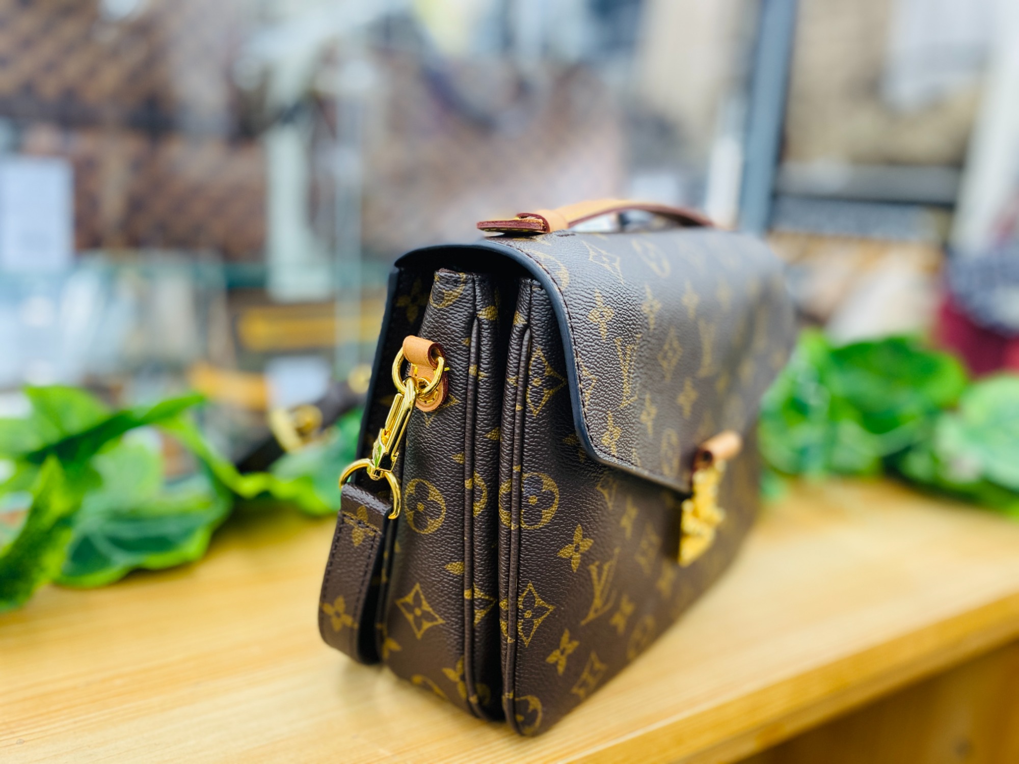 LOUIS VUITTON (ルイヴィトン) ポシェット メティス M44875 買取入荷