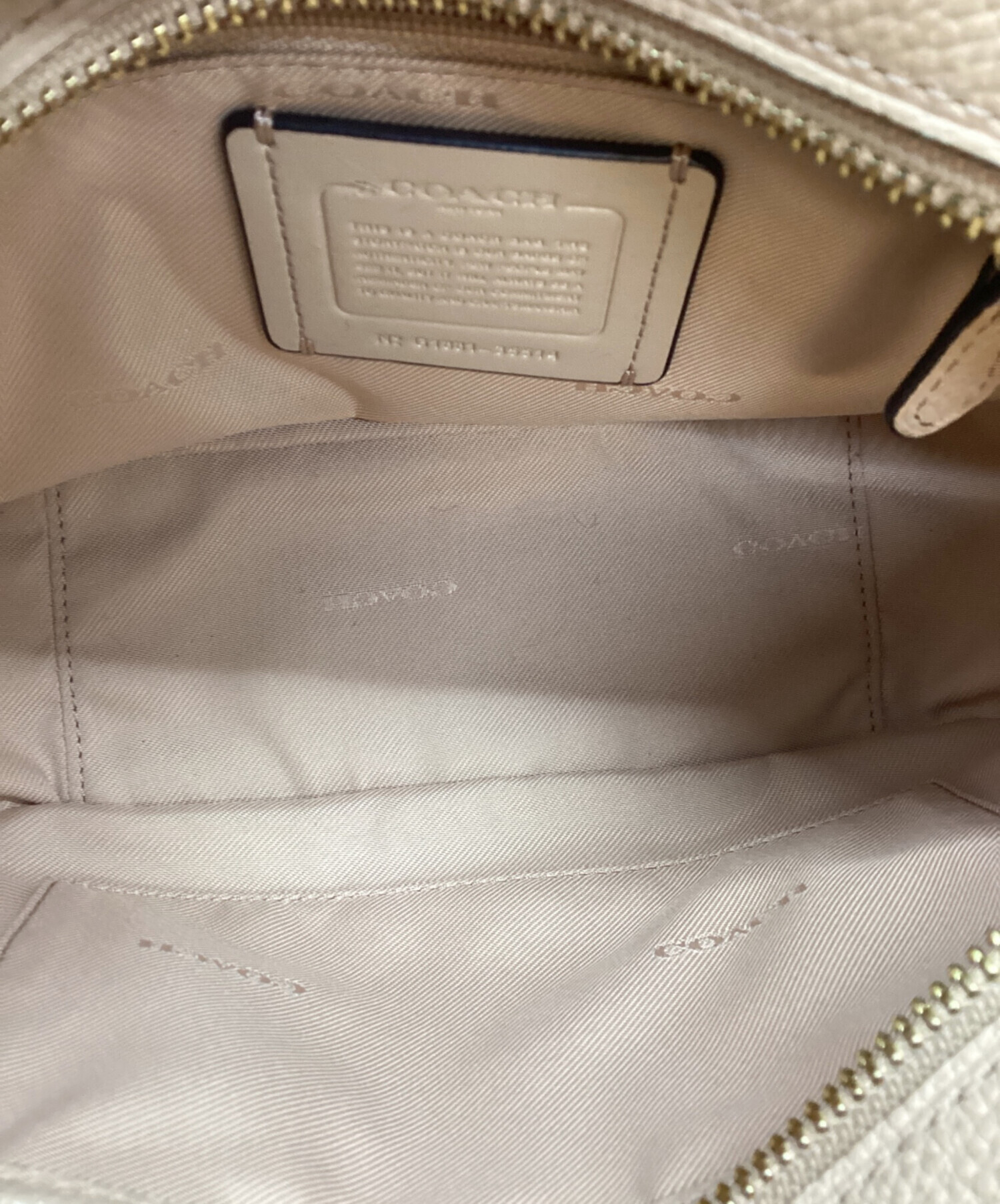 中古・古着通販】COACH (コーチ) ショルダーバッグ ピンクベージュ