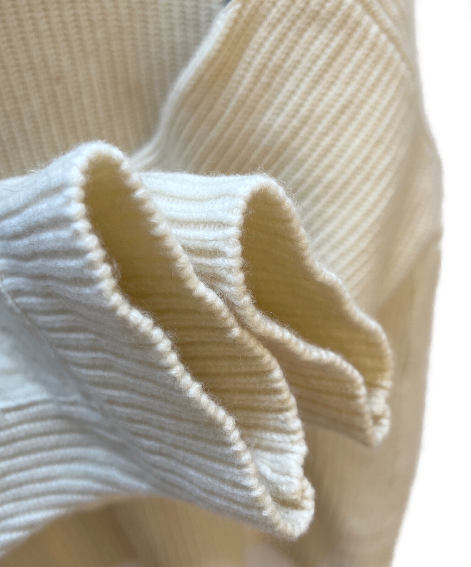 中古・古着通販】MONCLER (モンクレール) 厚手ニット アイボリー