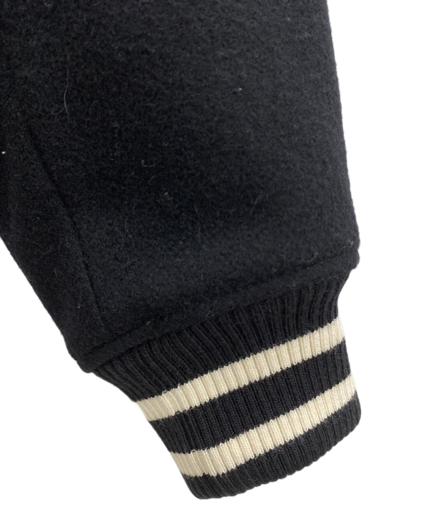 中古・古着通販】F.C.R.B. (エフシーアールビー) スタジャン ブラック