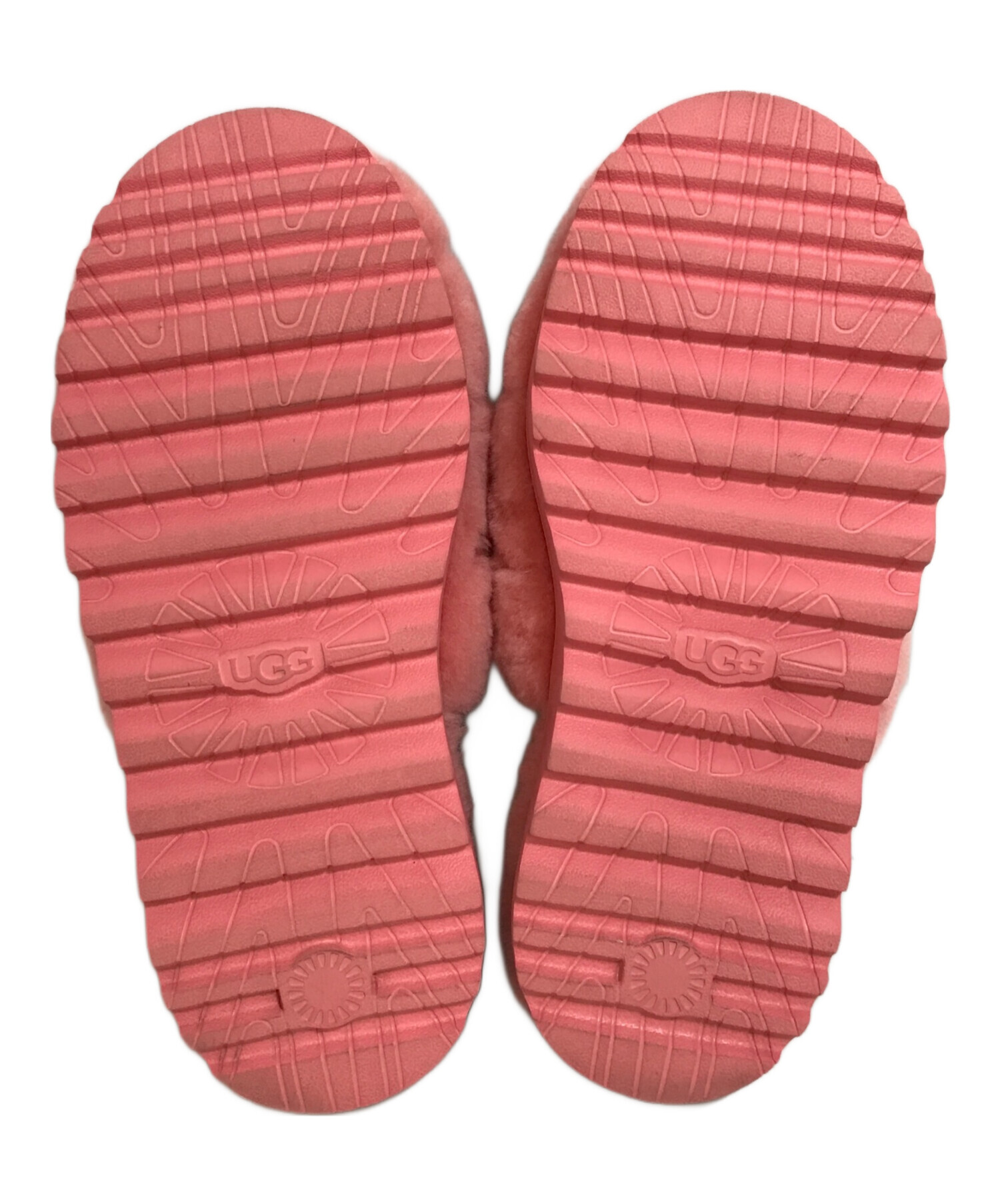 中古・古着通販】UGG (アグ) スーパーフラッフスリッパ サンダル