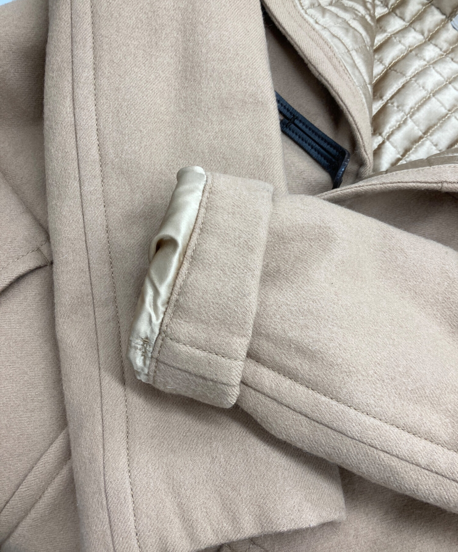 中古・古着通販】PRADA (プラダ) 裏キルトダッフルコート ベージュ