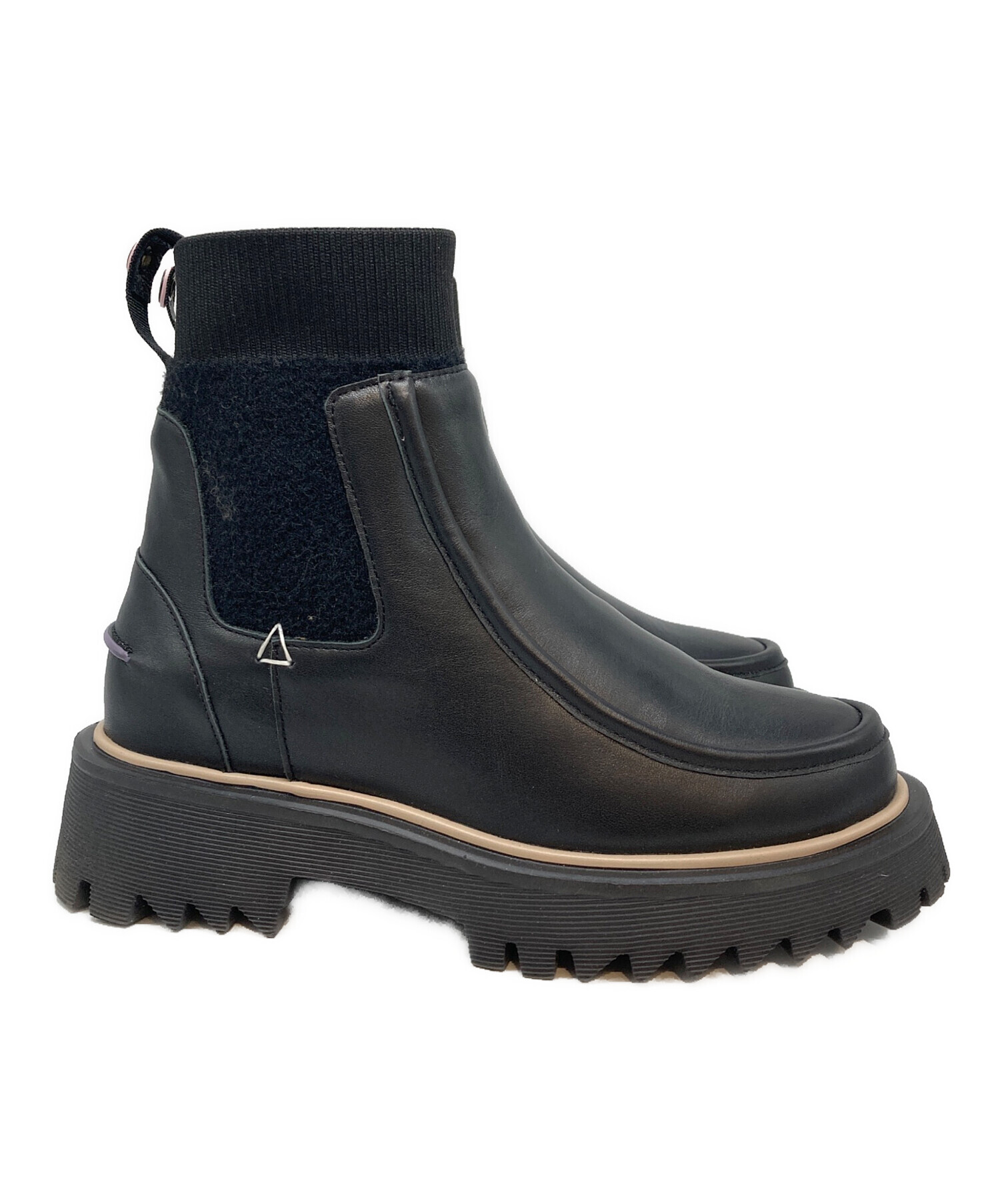 VEGE✕nouer リアルレザーアンクルファーブーツ ☔️☔️☔️ 雨の日の