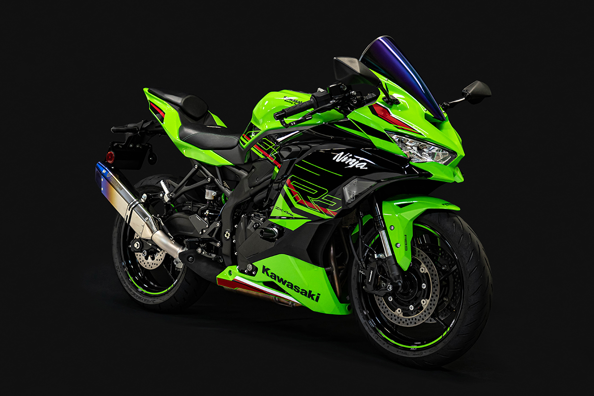 トリックスター / Ninja ZX-4RR / ZX-4R SE(24-26) 政府認証スリップ