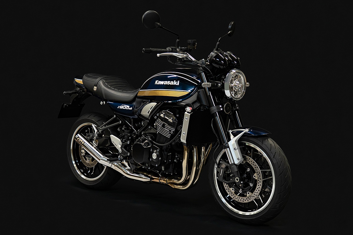 CBR250RR(23) 政府認証スリップオンマフラー IKAZUCHI | TRICK STAR