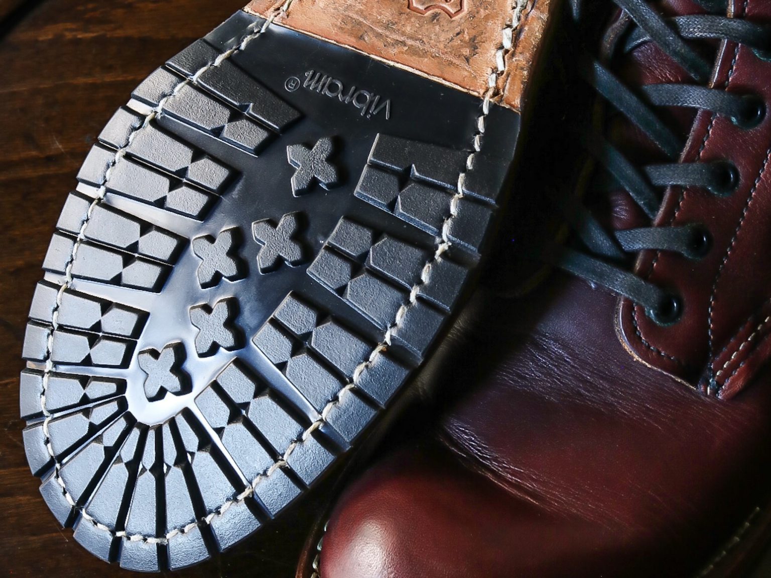 RED WING 】レッドウィング ベックマン “9014” 加水分解してしまったら