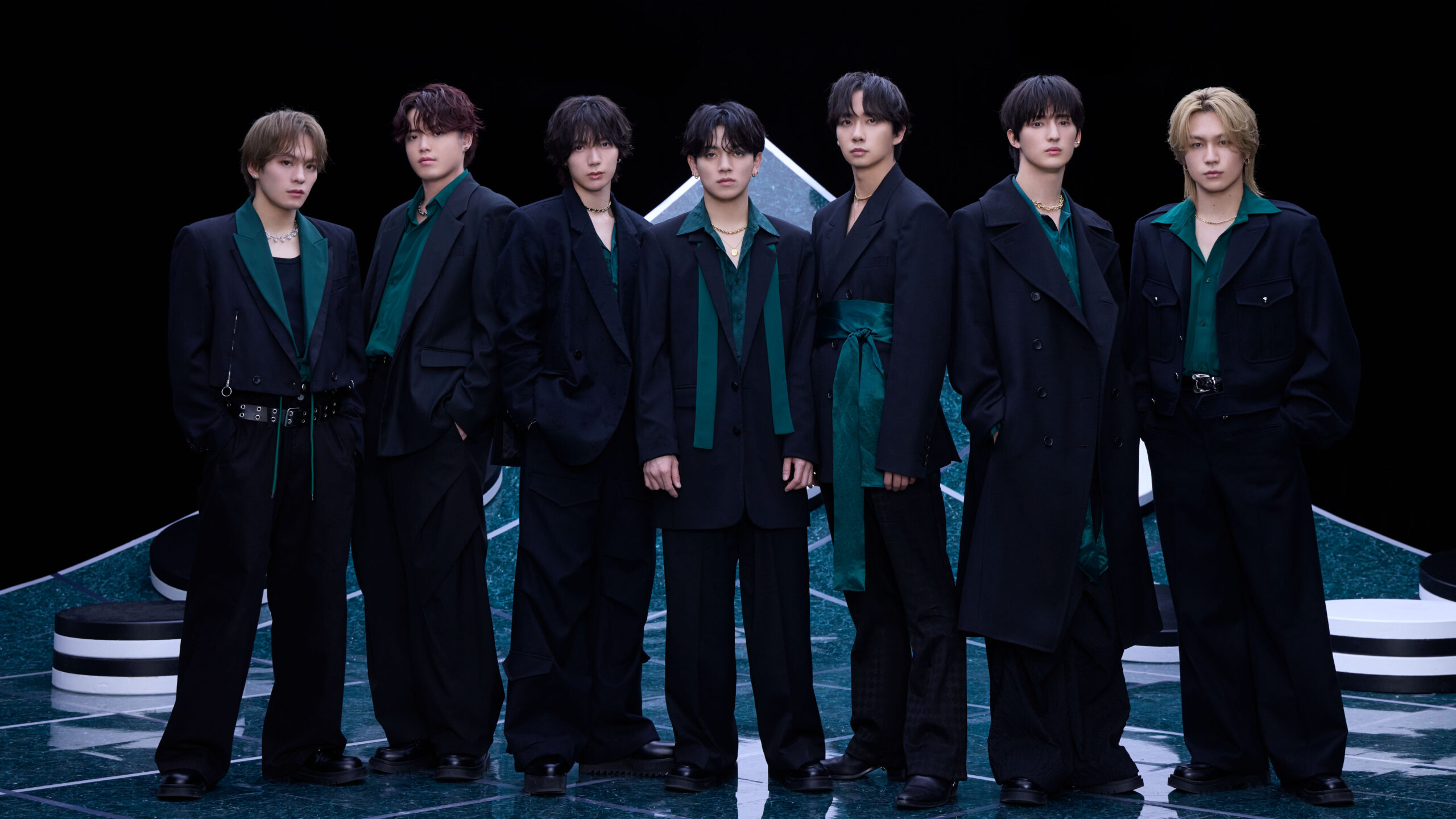 Travis Japan New Album「VIIsual」 UNIVERSAL MUSIC STORE 期間限定