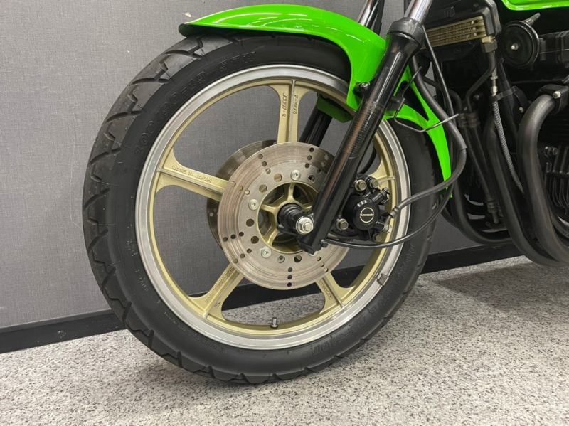 Z400GP ライムグリーン New Paint｜SOLD OUT｜旧車・絶版バイクなら