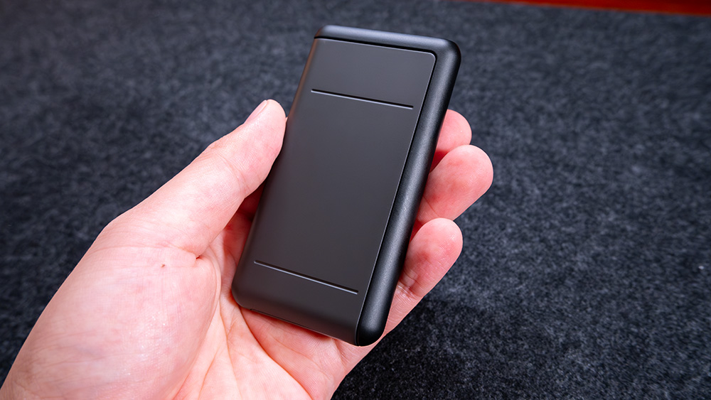 BenQ LaptopBarをレビュー｜どこでも持ち運べて明るく照らしてくれる