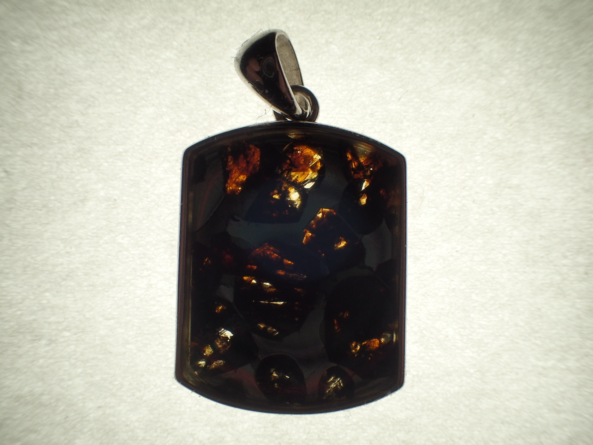 パラサイト隕石 ｜石の販売専門店【vec stone club】