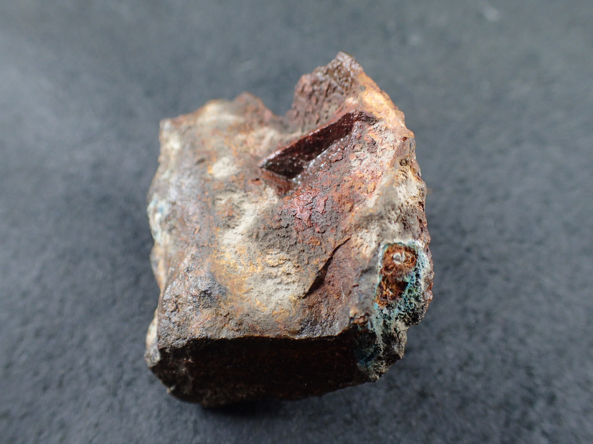 最高品質キマンジュ石（Cumengeite） 和歌山県串本町産 ｜石の販売専門