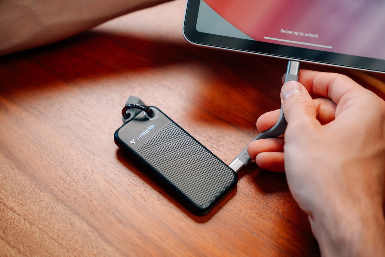 Pocket SSD | USB-C | 1TB | Black SSD/Grey Cable | Verbatim